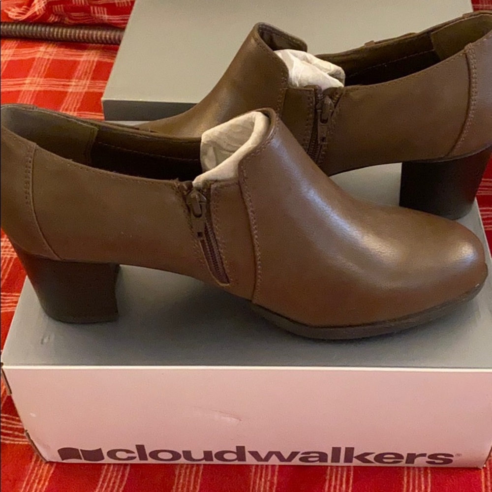 Ankle booties